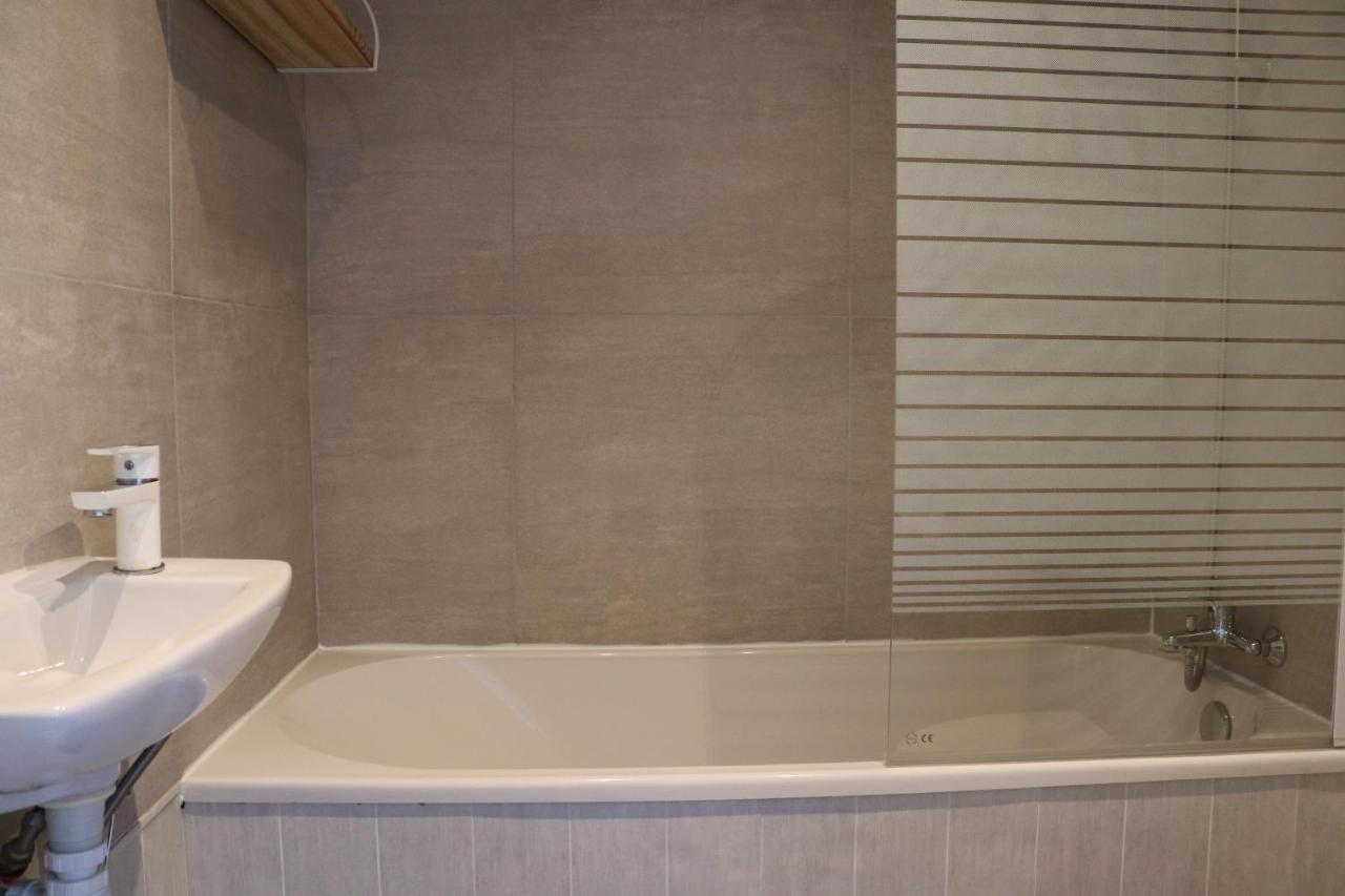 Le Risle - Hotel Montfort-sur-Risle المظهر الخارجي الصورة